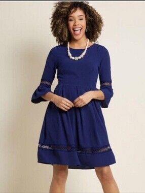 ModCloth Miles of Marvelous Bell Sleeve Dress Size XL Pockets Blue Lace Accents